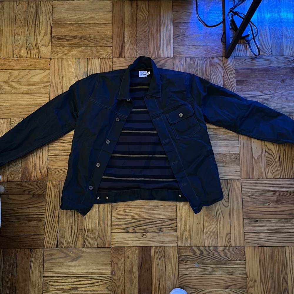 BRAND NEW - Flint & Tinder Waxed Trucker Jacket in Charcoal